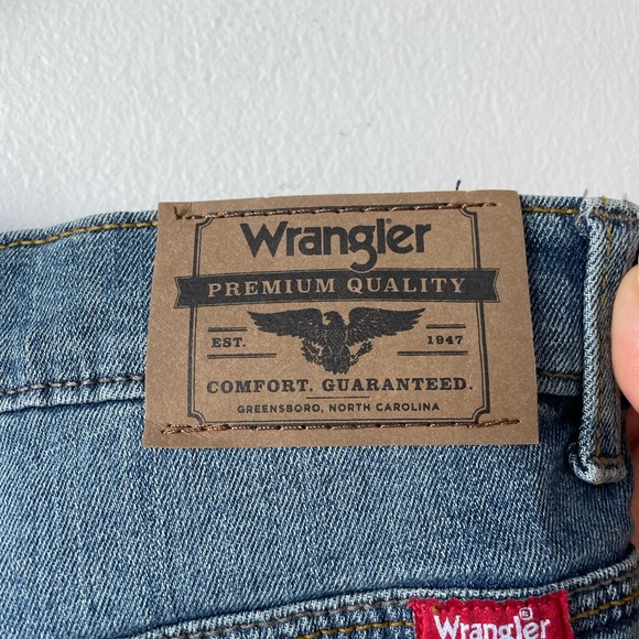 NWT Wrangler Boys Classic Slim Shorts Size 14 Regular - Picture 9 of 12